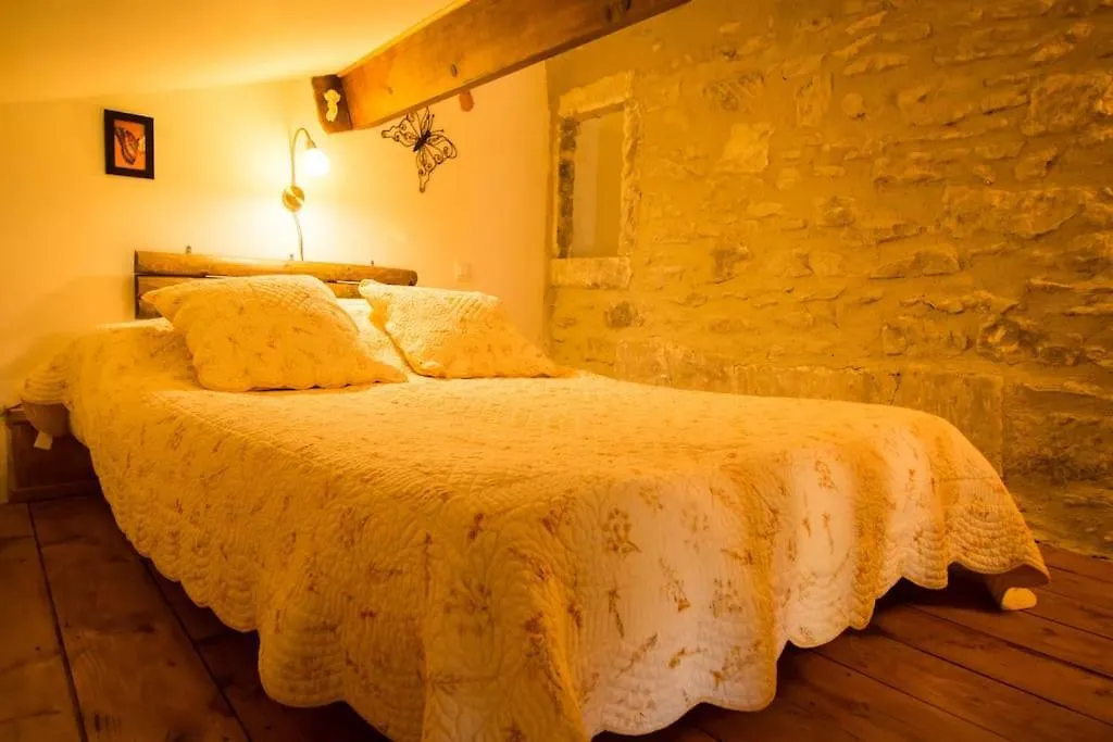 بيت للعطل Maison Tout Confort, Climatisee, Dans Le Centre Historique Avec Parking Prive. Saint-Rémy-de-Provence
