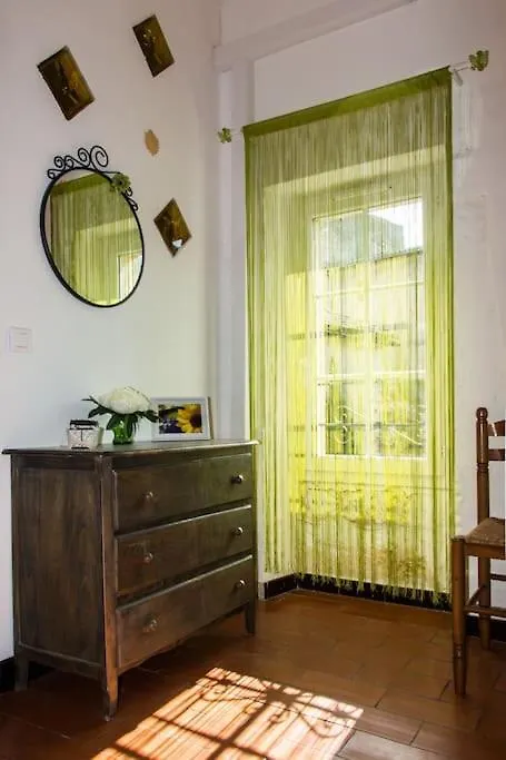 Maison Tout Confort, Climatisee, Dans Le Centre Historique Avec Parking Prive. Saint-Rémy-de-Provence بيت للعطل