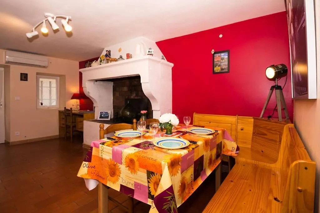 Maison Tout Confort, Climatisee, Dans Le Centre Historique Avec Parking Prive. Saint-Rémy-de-Provence Σπίτι διακοπών