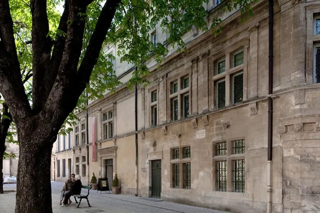 Maison Tout Confort, Climatisee, Dans Le Centre Historique Avec Parking Prive. Saint-Rémy-de-Provence